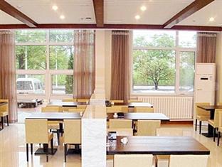 Yuangu Town Business Hotel Циндао Экстерьер фото